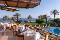 Constantinou Bros Athena Royal Beach Hotel - Park Yeri