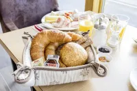 Piz Ot - breakfast