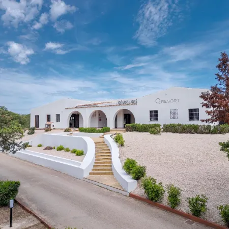 Q Resort