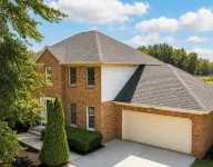 Near Kings Island, 5Br Family Retreat, Sleeps 10 - Wi-Fi