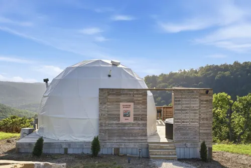 Hot Tub Dome with Epic Ridge Views- Sunrise Summit - Chalets