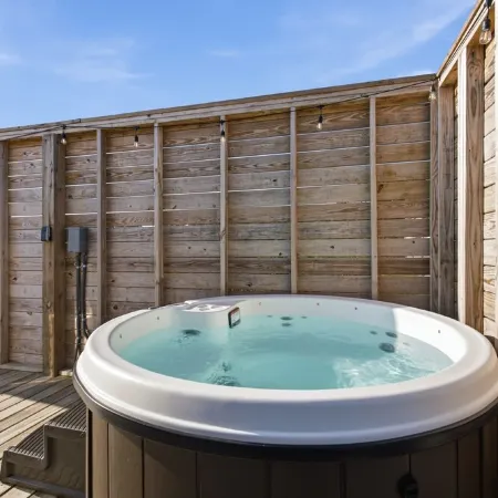 Hot Tub Dome with Epic Ridge Views- Sunrise Summit