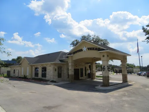 Hotel Texas Cuero - Pools