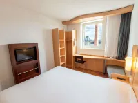 Ibis Esch Belval - ที่มีบาร์