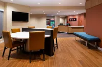 TownePlace Suites St. Louis Chesterfield - Lemmikkieläimet sallittu