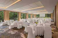 Le Méridien Dehradun Resort & Spa - Aamiainen