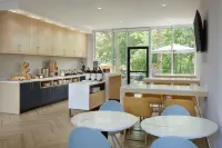 TownePlace Suites Toronto Oakville - 朝食