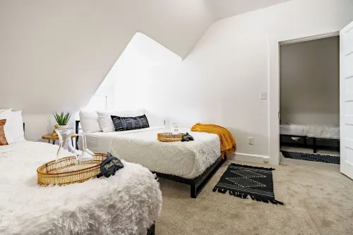 Jungle House Boutique Residences – Downtown Columbus & Short North - 2-Star