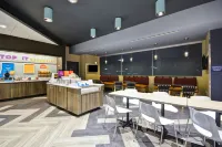 Tru by Hilton Sumter - Desayuno