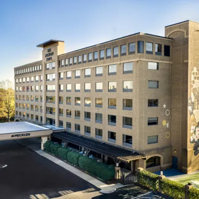 The Mecklen Hotel, Charlotte, a Tribute Portfolio Hotel Hotels near Midwood Park