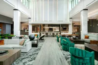 Embassy Suites by Hilton Alpharetta Halcyon - Pools