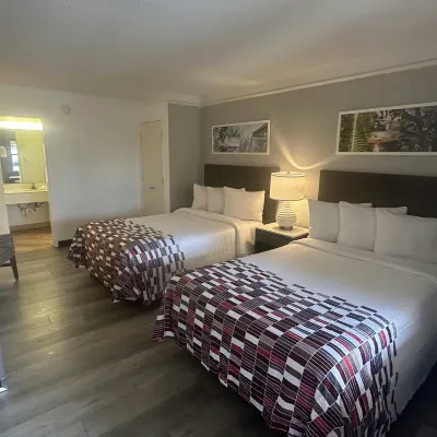 Red Roof Inn San Antonio - South Park Hotels near Normoyle Park