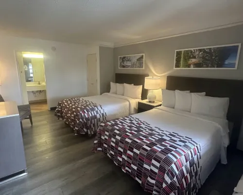 Red Roof Inn San Antonio - South Park Hotels near Normoyle Park