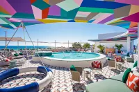 Moxy Miami South Beach - Beach
