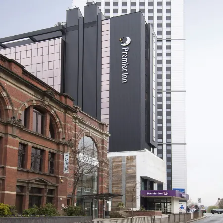 Premier Inn Leeds City Centre(Leeds Arena)