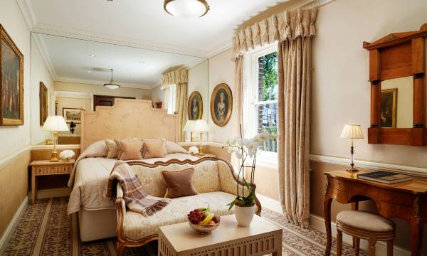 Egerton House