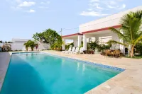 Spacious 3BR Home Pool Macao Beach - ห้องครัว