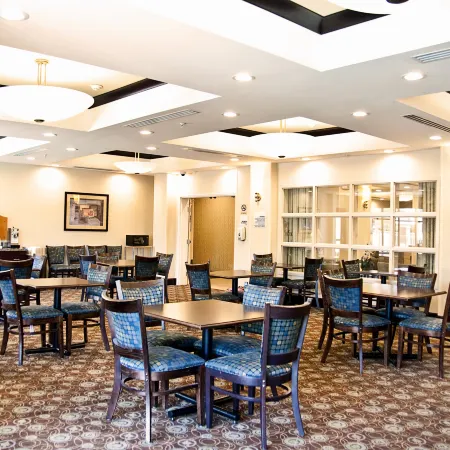 Holiday Inn Express & Suites CLOVIS-FRESNO AREA by IHG