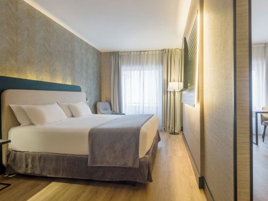 Hotel ILUNION Suites Madrid
