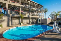 Red Roof Inn Stockton - Haustierfreundliche