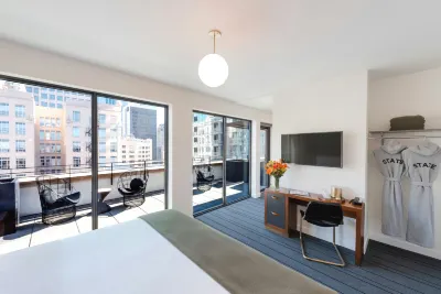 The State Hotel Hotele w: Pike Market District