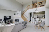 Shakopee Townhome Near Valleyfair & Mystic Lake - Wifi