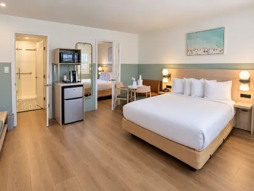 Stargazer Inn and Suites - Motels