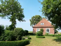 Huuske am Polder Hotels in Ditzumerverlaat
