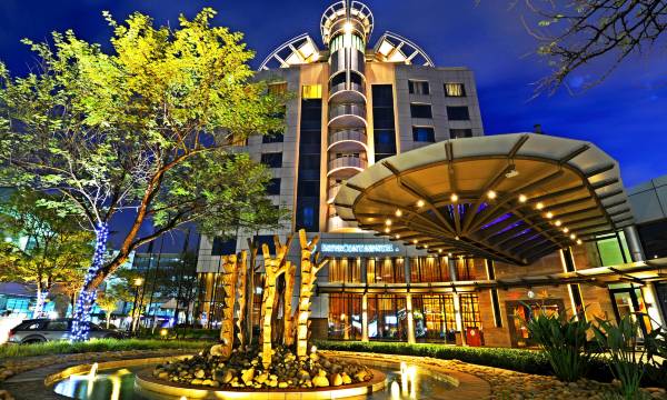 InterContinental Hotels Johannesburg O.R.Tambo Airport by IHG