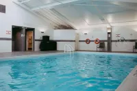 Best Western Plus West Edmonton - Swimmingpools