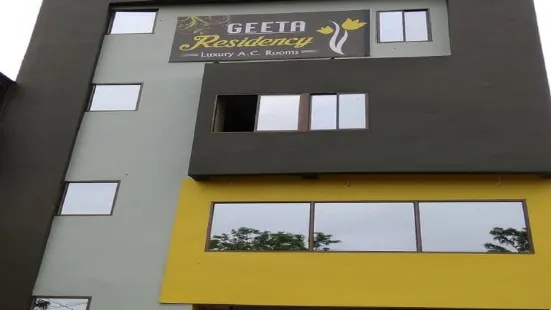 Hotel Geeta Residency