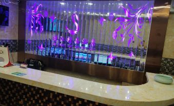 Shanghai Ailongbojiang Business Hotel (Shanghai Natural Museum Subway Station)