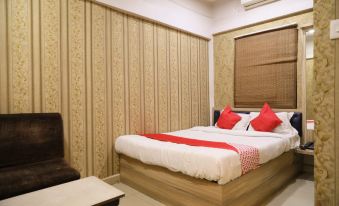 OYO 7851 Hotel Avadh