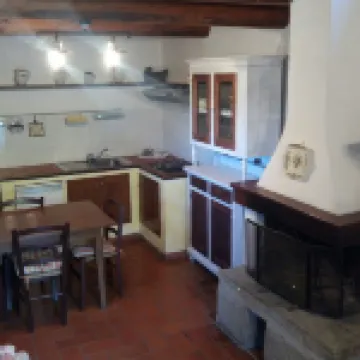 Cozy Welcoming Apartment for a Lovely Stay Hotel di Castelfranco Piandiscò