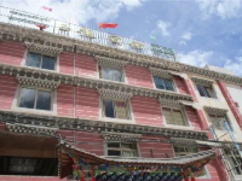 Jiangda Yulong Hotel Hotel a Jomda