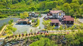 Muju Moon River Pension