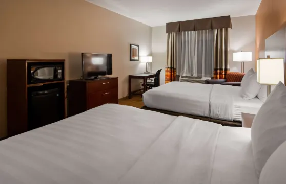 春天貝斯特韋斯特優質套房酒店