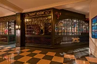 The Historic Cavalier Hotel and Beach Club, Autograph Collection - Barer