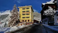 Hotel Kistenpass Hotels in Surselva District