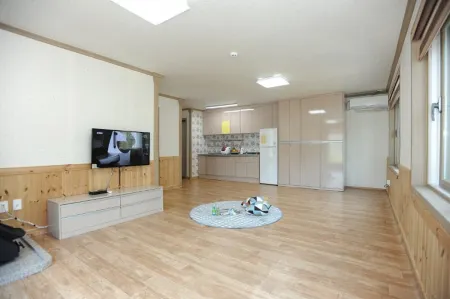 Wanju Sopungganeunnal Pension