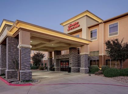 Hampton Inn & Suites Denton