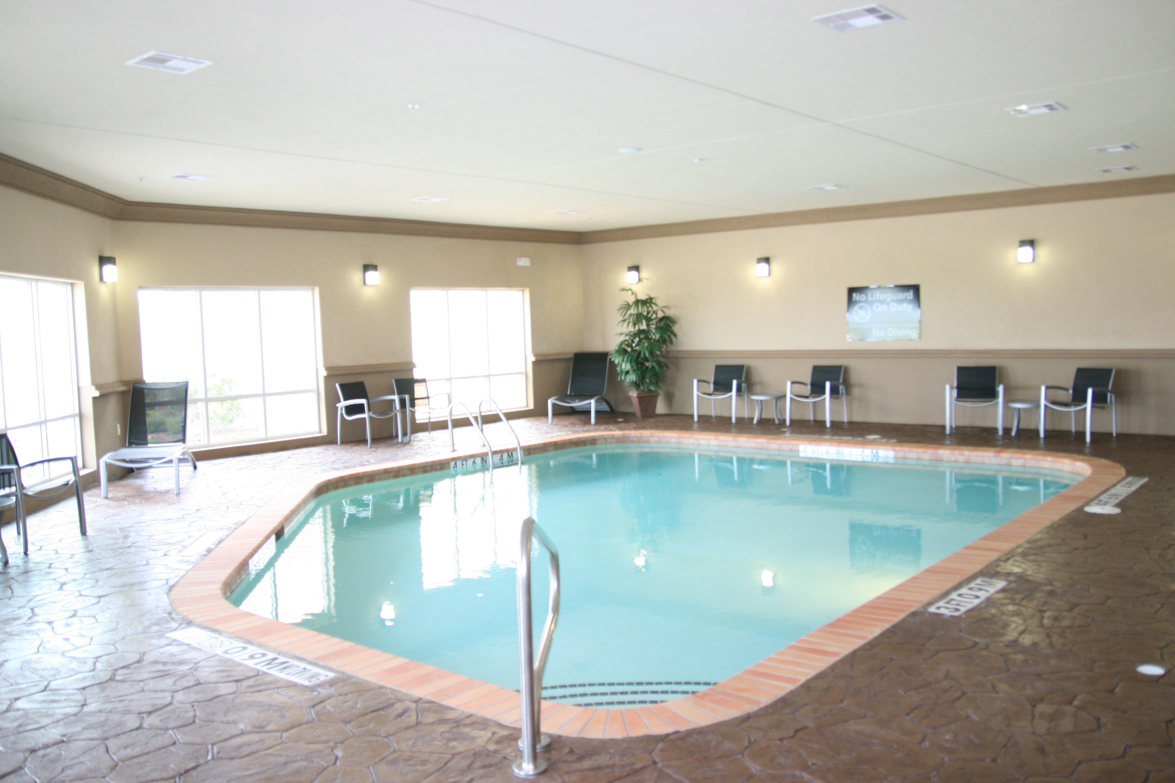 Hampton Inn & Suites Cleburne