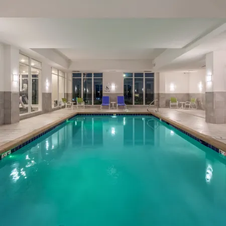 Holiday Inn & Suites JEFFERSON CITY by IHG