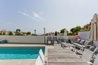 Royal Palm 36 8 Pax Villa with Heated Private Pool - Villa