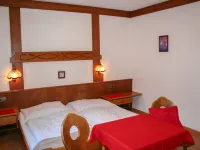 Kaufmann Hotels in Pians