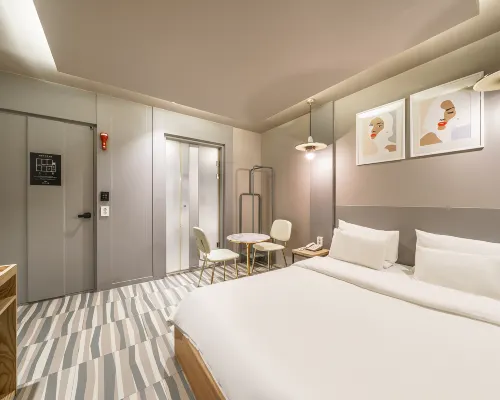 ซาดัง ที ทรี โฮเทล โรงแรมใกล้สถานีขนส่งนัมบู