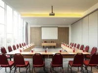 宜必思望加錫市中心飯店 烏戎潘當住宿飯店