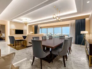 Diplomat Radisson Blu Hotel, Residence and Spa