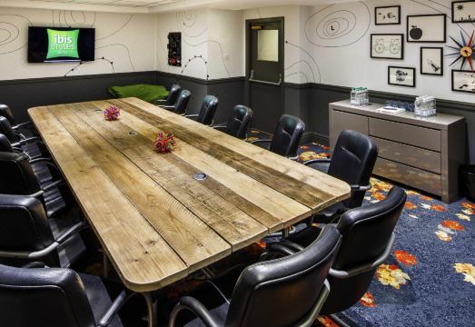 5. 이비스 스타일스..