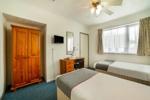 Marina Hotel Hotels in Sandown